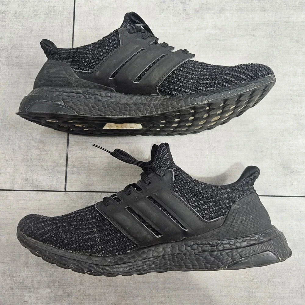 Adidas Ultraboost 4.0 DNA Triple Black Mens Running Shoes FY9121 Size 10